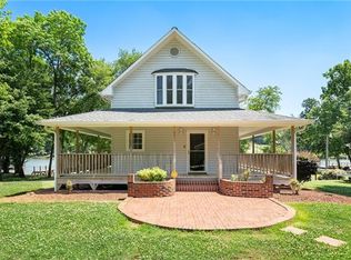 4437 Ridge St, Claremont, NC 28610