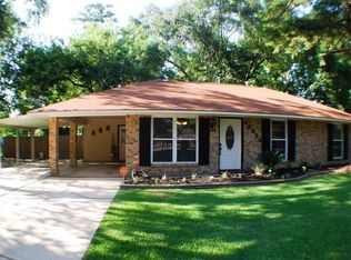 16835 Pernecia Ave, Greenwell Springs, LA 70739