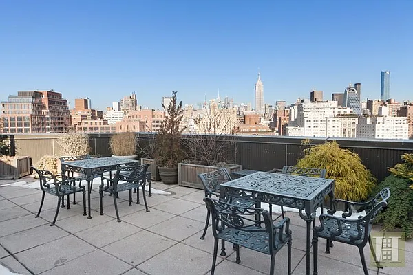 Rented by Halstead Real Estate | media 24