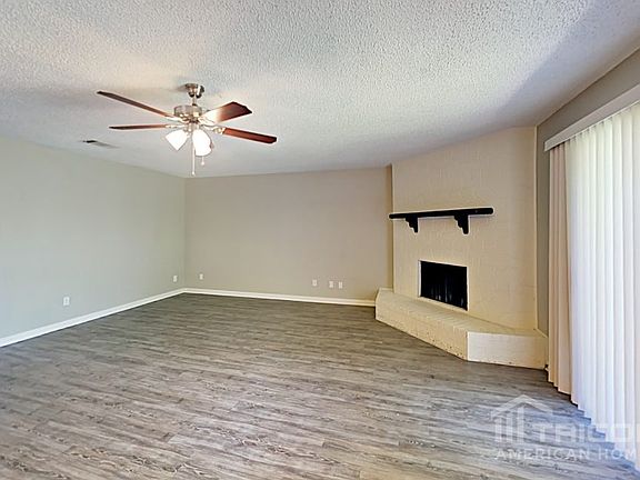 3rd image of 9924 Runnymeade Pl