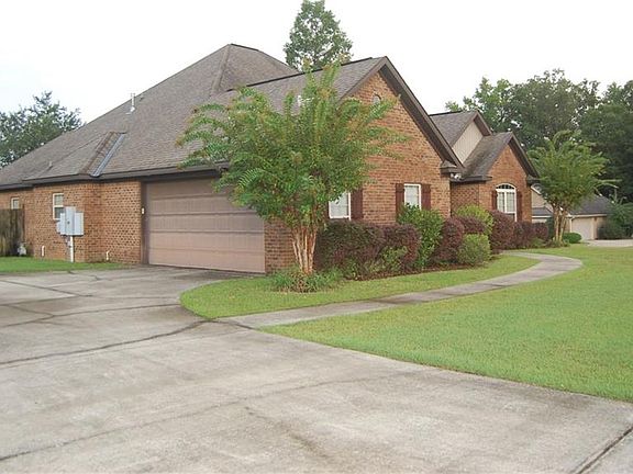 2nd image of 11698 Fieldstone Cir