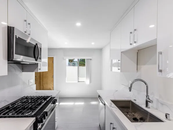 1026 6th St #1028B, Santa Monica, CA 90403