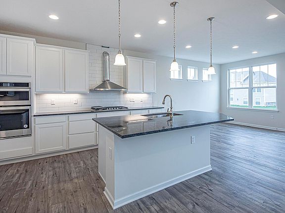 4th image of 11510 Orchid Hill Dr