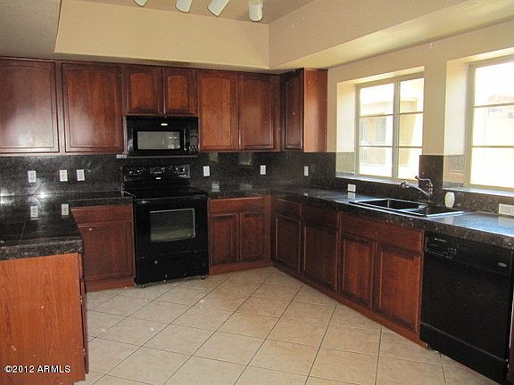 4th image of 2401 E Rio Salado Parkway #1160