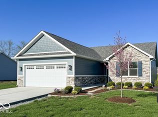 6621 Oaks Dr #12, Anderson, IN
