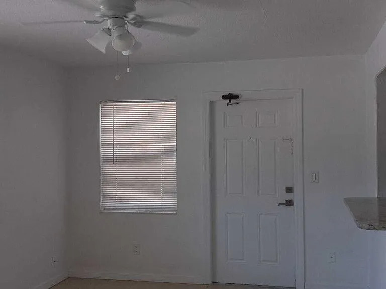 122-3700 Haines Rd N #11 — Photo 6