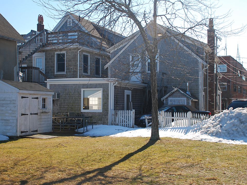 2nd image of 93 Water St