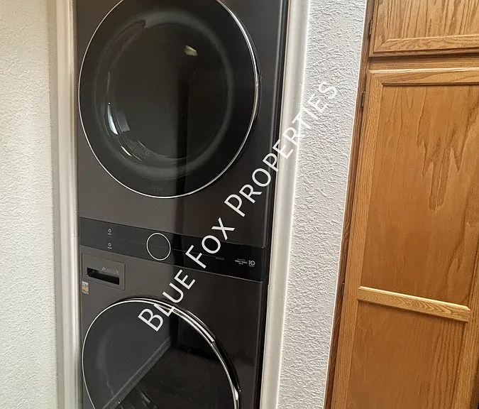 1721 W Dalehaven Cir — Photo 9