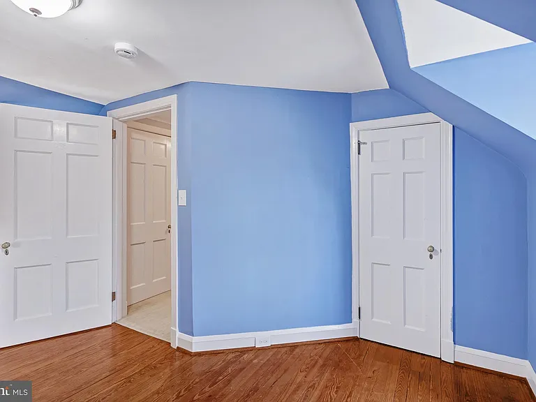 3916 Military Rd — Photo 26