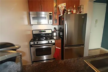 Rented by Space Marketing Shop