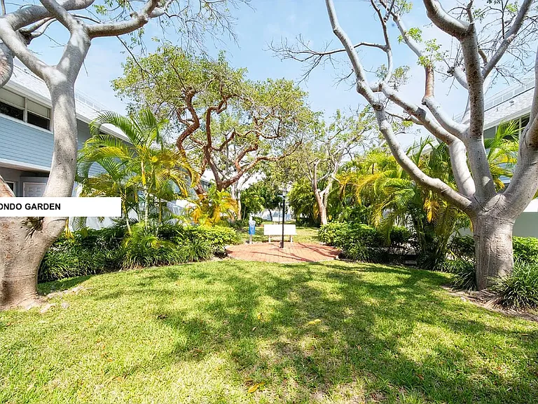 798 Crandon Blvd #56-B — Photo 39