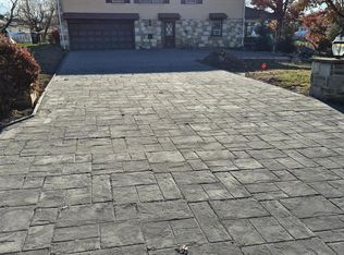 901 Montgomery Ave, Fort Washington, PA 19034