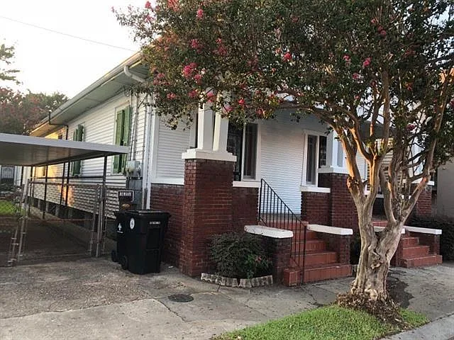 2 bed, 1.0 bath, 1040 sqft, $1,400 — Photo 3
