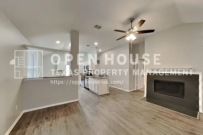 508 Alex St — Photo 5