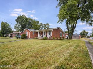 3449 Fernheather Dr, Shively, KY 40216