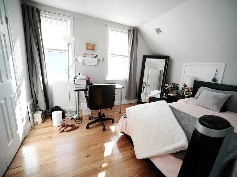 45 Whittemore Ave #2 — Photo 4
