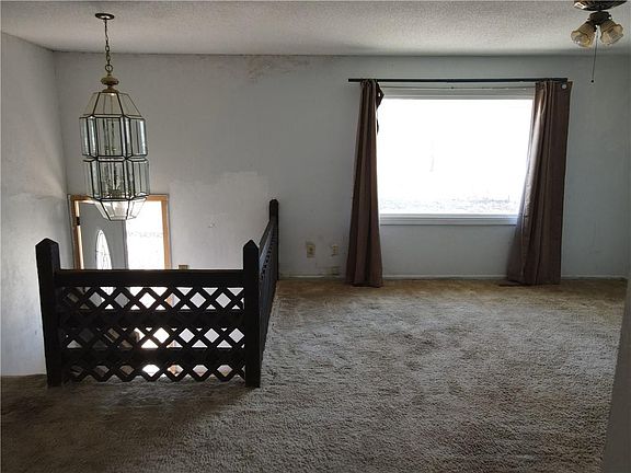 4th image of 8314 NW High St