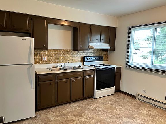 2nd image of 2231 Fairland Dr