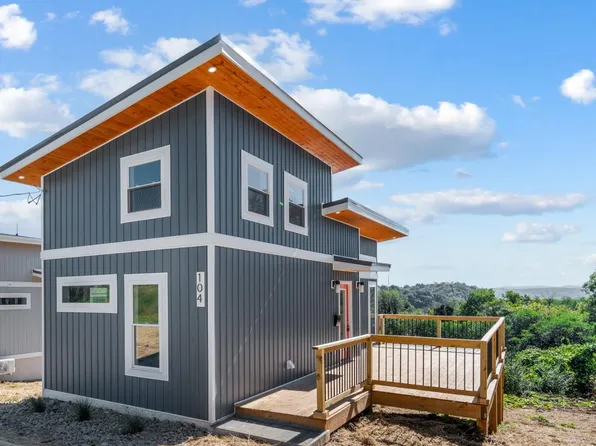 104 F St, Lynchburg, VA 24504
