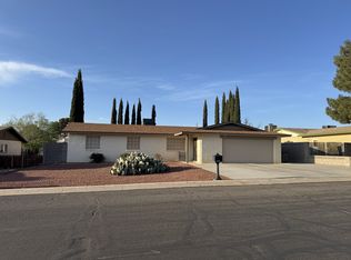 1020 Crestwood Dr, Kingman, AZ 86409