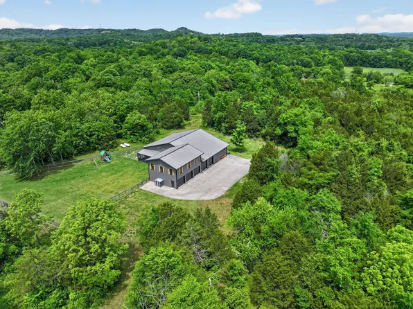 341 Floyd Rd, Eagleville, TN 37060