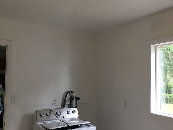 5th image of 5471 Sherwood Dr