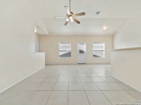 7379 Longing Trl #1, San Antonio, TX 78244