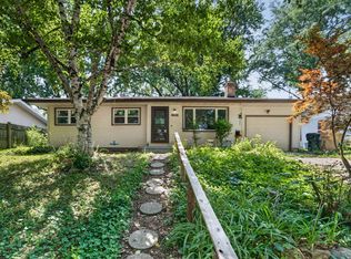 1121 Debra Ln, Madison, WI 53704
