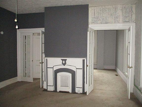5th image of 612 N Harrison St