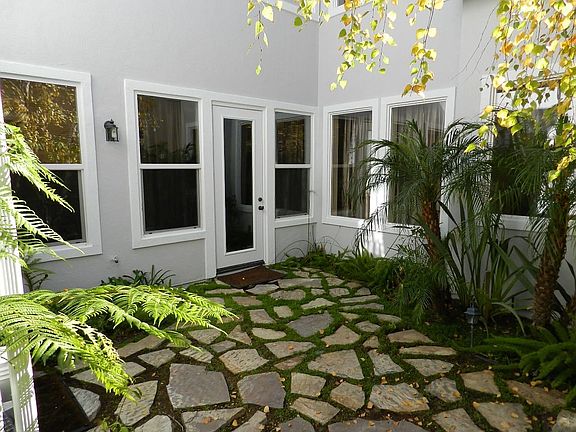 3rd image of 6035 Caledonia Ct