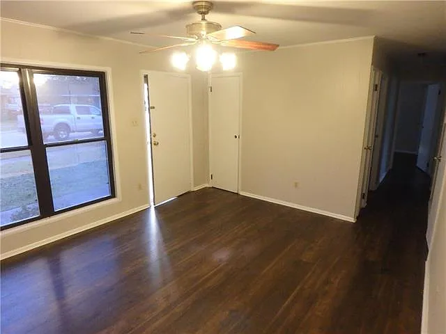 116 Carita Dr — Photo 2