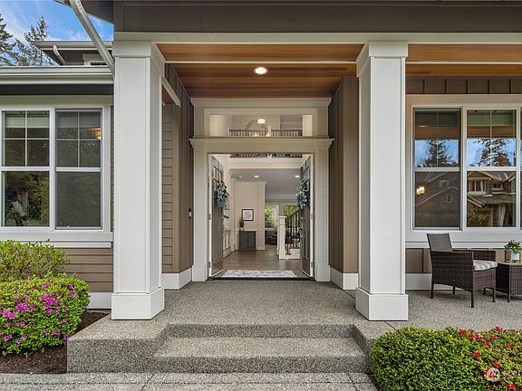 3rd image of 3089 243rd Avenue SE