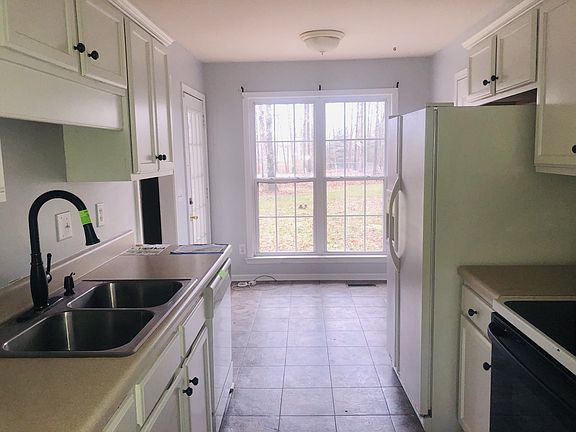 2nd image of 10087 Carolina Dr