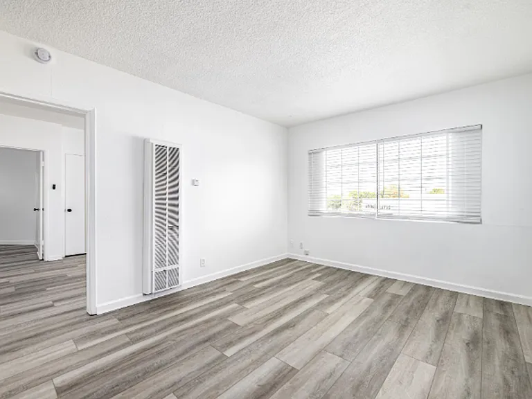 Dream Lofts — Photo 8