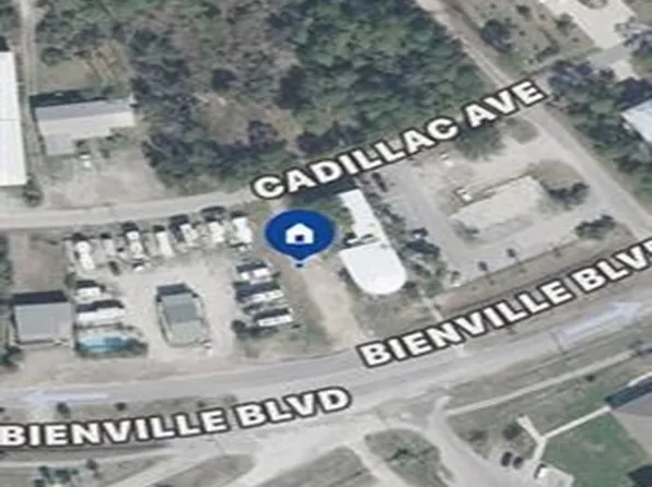 1506 Bienville Blvd, Dauphin Island, AL 36528