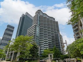 2121 Lake Shore Blvd W