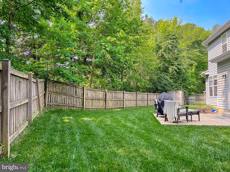 48221 Keel Dr — Photo 52