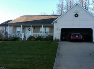 4088 Bayberry Knoll Ln, Ravenna, OH 44266