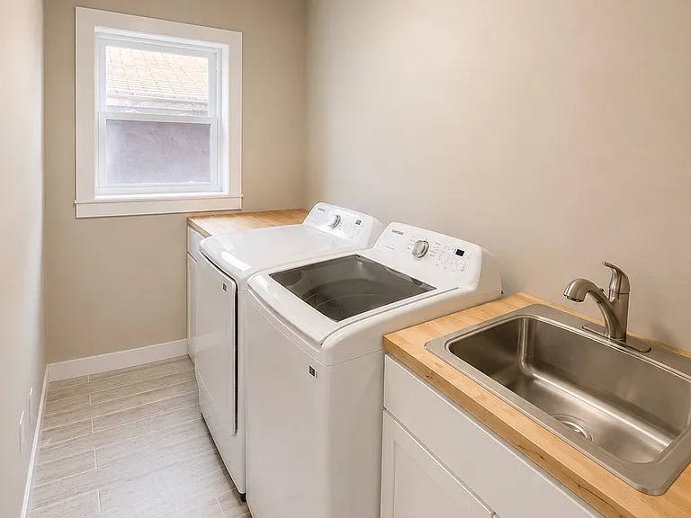 181 Pine St #1 — Photo 12