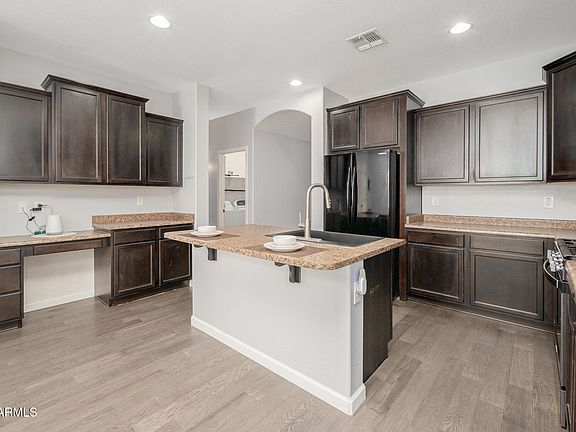 4th image of 18226 W EVA Street