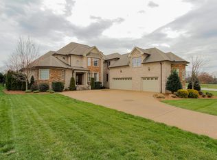 1000 Harlequin Blvd, Hendersonville, TN 37075