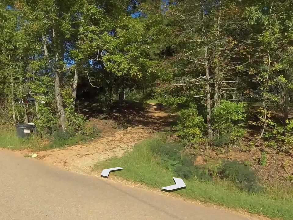 2nd image of 565 Skelton Rd