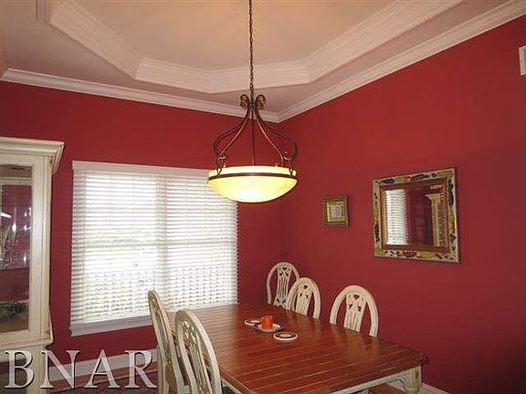 3rd image of 2803 Radbourne Dr