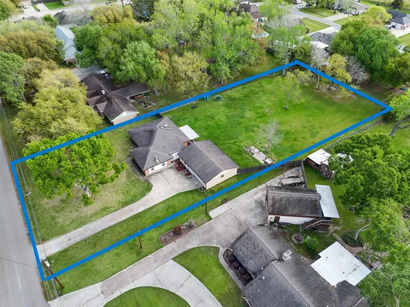 4409 Avenue J, Santa Fe, TX 77510