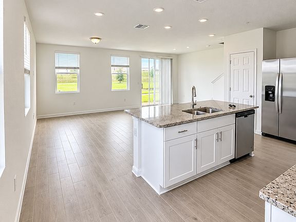 5th image of 2130 Crape Jasmine Ln