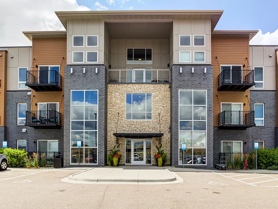 Lakeside Flats