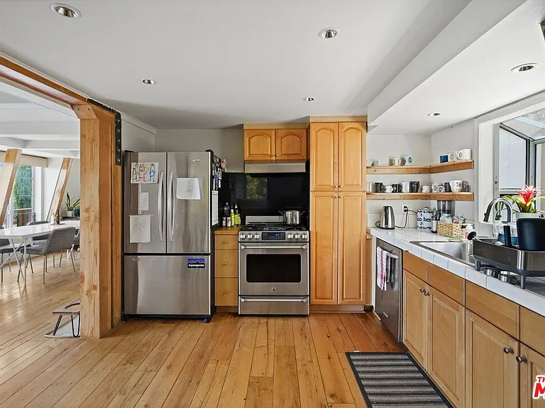 22013 Alta Dr — Photo 3