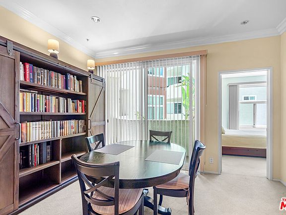 2nd image of 620 S Gramercy Pl APT 222