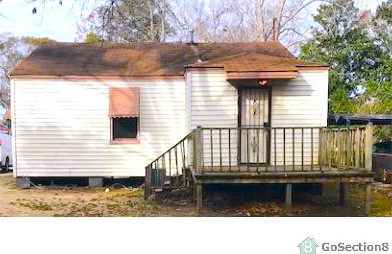 2nd image of 2914 Alabama Dr