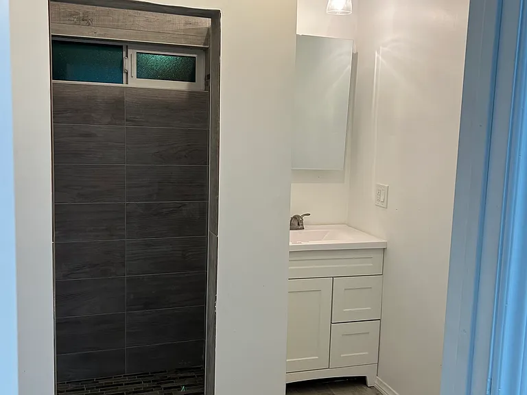 10868 Balboa Blvd — Photo 3